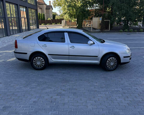 Серый Шкода Октавия, объемом двигателя 1.6 л и пробегом 200 тыс. км за 4650 $, фото 17 на Automoto.ua