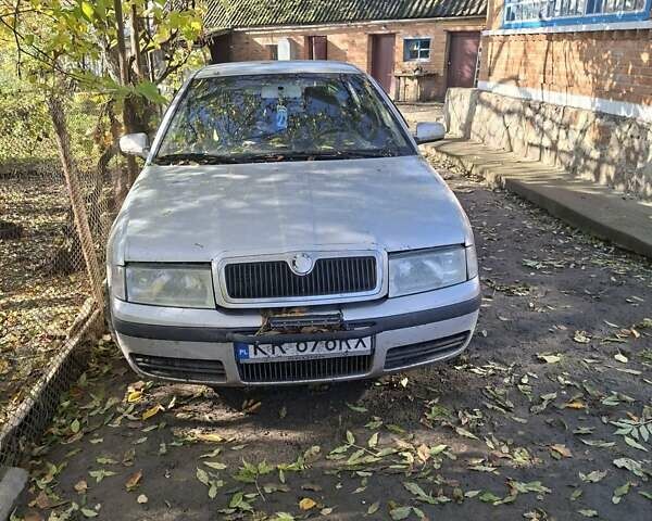 Серый Шкода Октавия, объемом двигателя 1.9 л и пробегом 350 тыс. км за 2100 $, фото 2 на Automoto.ua