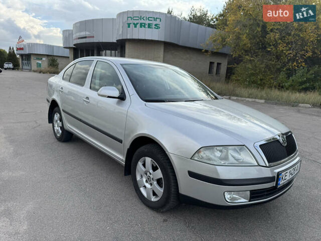 Серый Шкода Октавия, объемом двигателя 1.6 л и пробегом 256 тыс. км за 5600 $, фото 5 на Automoto.ua