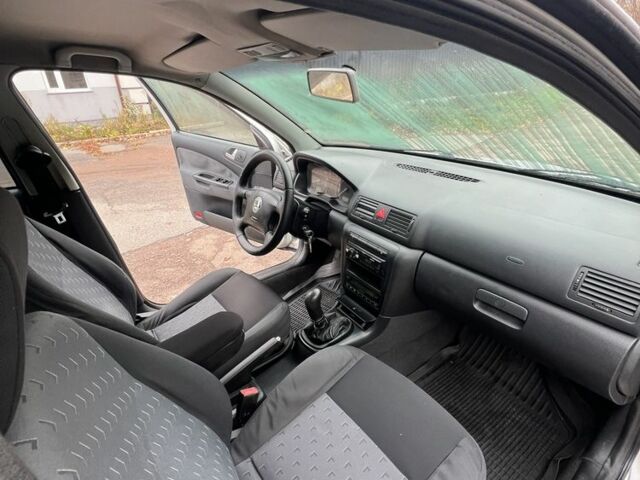 Серый Шкода Октавия, объемом двигателя 1.8 л и пробегом 270 тыс. км за 4300 $, фото 14 на Automoto.ua