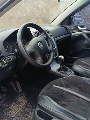 Сірий Шкода Октавія, об'ємом двигуна 1.6 л та пробігом 325 тис. км за 6000 $, фото 8 на Automoto.ua