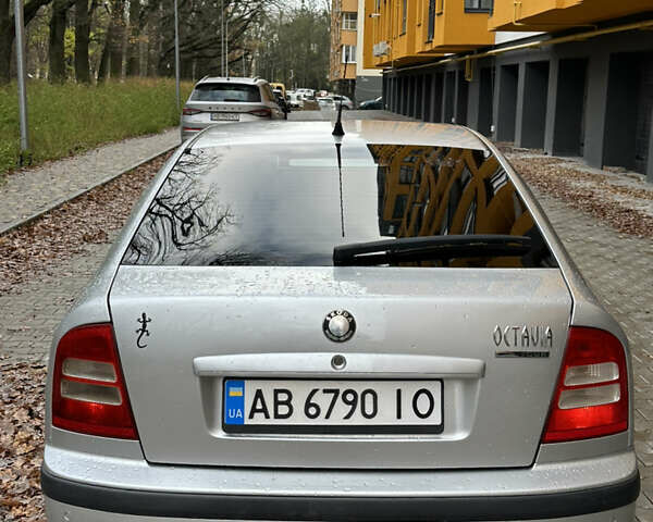 Серый Шкода Октавия, объемом двигателя 1.6 л и пробегом 215 тыс. км за 4550 $, фото 9 на Automoto.ua