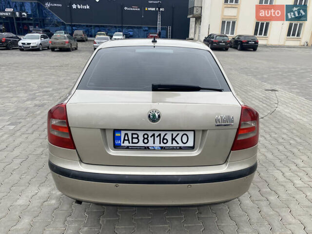 Серый Шкода Октавия, объемом двигателя 1.6 л и пробегом 258 тыс. км за 5300 $, фото 4 на Automoto.ua