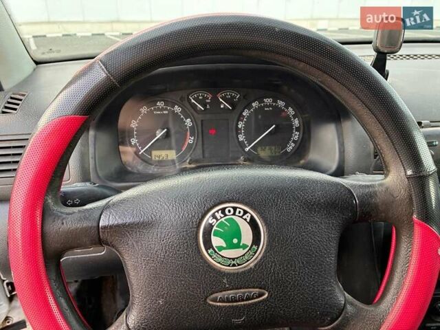 Серый Шкода Октавия, объемом двигателя 1.6 л и пробегом 322 тыс. км за 4500 $, фото 7 на Automoto.ua