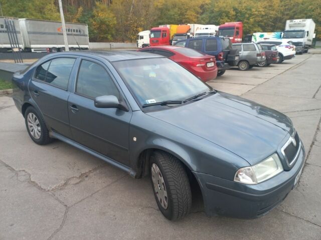 Серый Шкода Октавия, объемом двигателя 1.9 л и пробегом 290 тыс. км за 2500 $, фото 4 на Automoto.ua