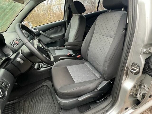 Серый Шкода Октавия, объемом двигателя 1.8 л и пробегом 270 тыс. км за 4300 $, фото 10 на Automoto.ua