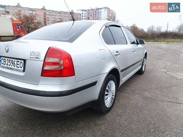 Серый Шкода Октавия, объемом двигателя 1.6 л и пробегом 250 тыс. км за 4600 $, фото 3 на Automoto.ua