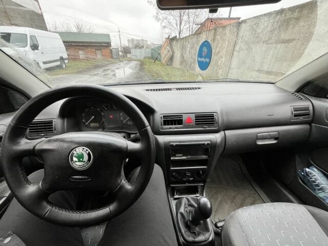 Серый Шкода Октавия, объемом двигателя 1.6 л и пробегом 247 тыс. км за 3400 $, фото 7 на Automoto.ua