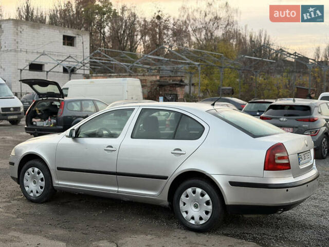 Сірий Шкода Октавія, об'ємом двигуна 1.6 л та пробігом 250 тис. км за 3850 $, фото 21 на Automoto.ua