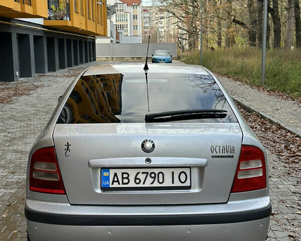 Серый Шкода Октавия, объемом двигателя 1.6 л и пробегом 215 тыс. км за 4550 $, фото 15 на Automoto.ua