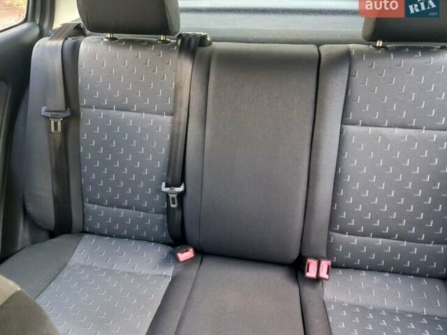 Серый Шкода Октавия, объемом двигателя 1.6 л и пробегом 255 тыс. км за 4200 $, фото 9 на Automoto.ua