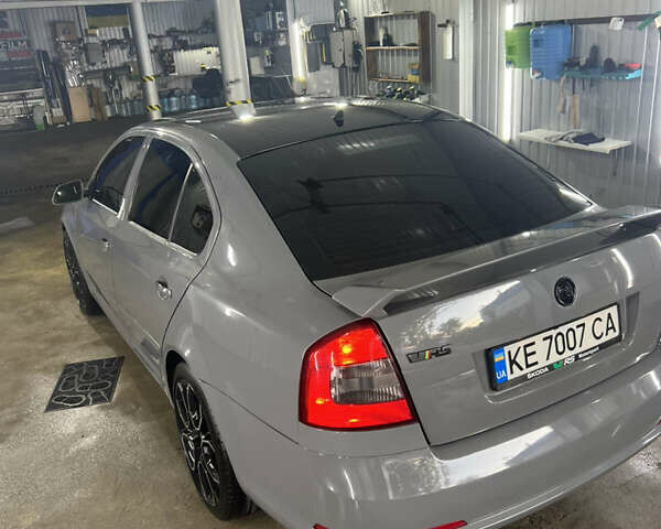 Сірий Шкода Октавія, об'ємом двигуна 1.98 л та пробігом 240 тис. км за 8000 $, фото 3 на Automoto.ua
