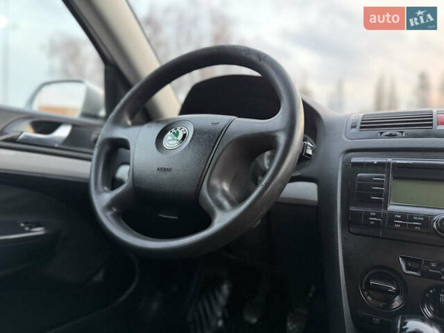 Сірий Шкода Октавія, об'ємом двигуна 1.6 л та пробігом 250 тис. км за 3850 $, фото 47 на Automoto.ua