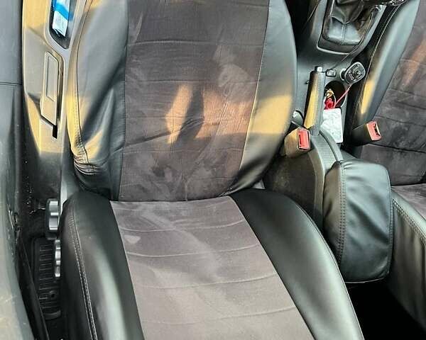 Серый Шкода Октавия, объемом двигателя 1.6 л и пробегом 273 тыс. км за 5500 $, фото 11 на Automoto.ua