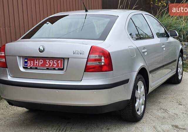 Шкода Октавия 2005 в Полтаве на Automoto.ua Серый Шкода Октавия, объемом двигателя 1.6 л и пробегом 122 тыс. км за 7999 $, фото 18 на Automoto.ua