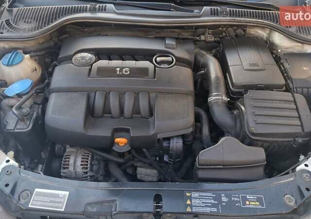 Серый Шкода Октавия, объемом двигателя 1.6 л и пробегом 192 тыс. км за 6150 $, фото 20 на Automoto.ua