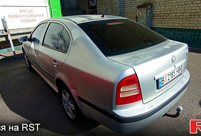 Сірий Шкода Октавія, об'ємом двигуна 1.8 л та пробігом 300 тис. км за 3400 $, фото 2 на Automoto.ua