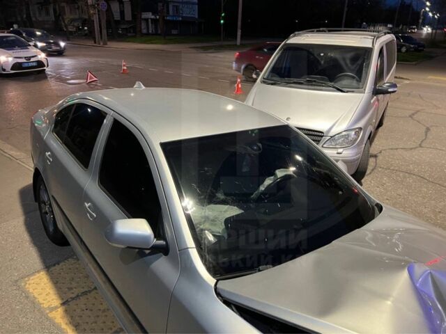 Сірий Шкода Октавія, об'ємом двигуна 2 л та пробігом 136 тис. км за 2800 $, фото 6 на Automoto.ua