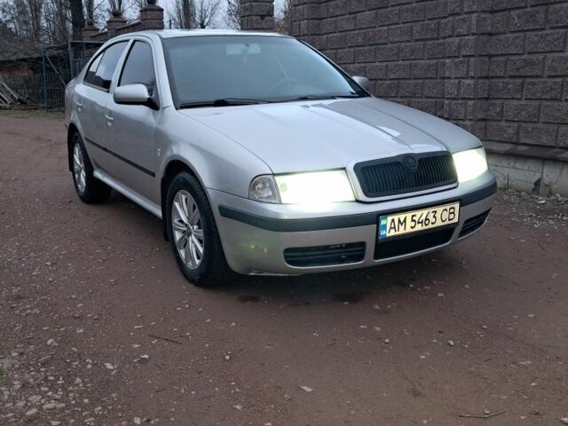 Сірий Шкода Октавія, об'ємом двигуна 1.9 л та пробігом 358 тис. км за 4900 $, фото 1 на Automoto.ua