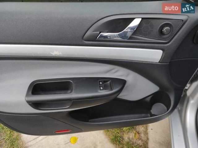 Серый Шкода Октавия, объемом двигателя 1.6 л и пробегом 180 тыс. км за 5190 $, фото 23 на Automoto.ua