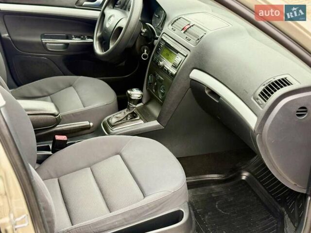 Сірий Шкода Октавія, об'ємом двигуна 1.9 л та пробігом 295 тис. км за 5700 $, фото 13 на Automoto.ua