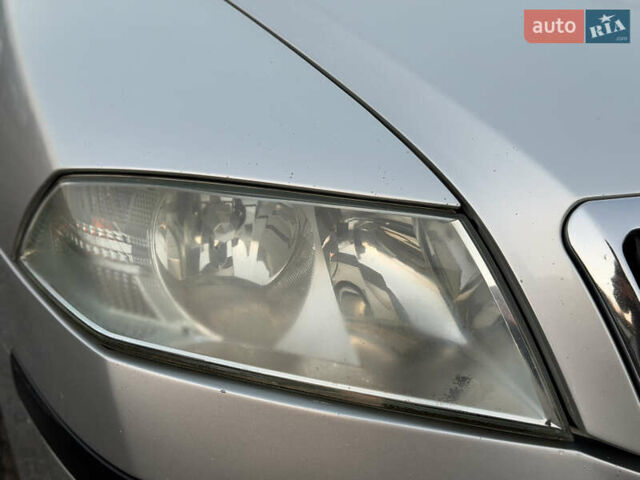 Сірий Шкода Октавія, об'ємом двигуна 1.6 л та пробігом 250 тис. км за 3850 $, фото 39 на Automoto.ua