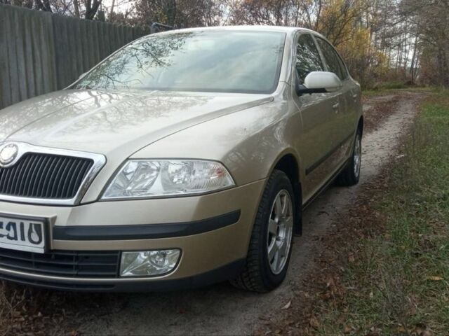 Шкода Октавия 2005 в Змиеве на Automoto.ua Серый Шкода Октавия, объемом двигателя 1.9 л и пробегом 300 тыс. км за 2800 $, фото 2 на Automoto.ua