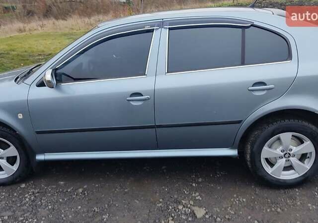 Сірий Шкода Октавія, об'ємом двигуна 1.6 л та пробігом 269 тис. км за 5200 $, фото 1 на Automoto.ua