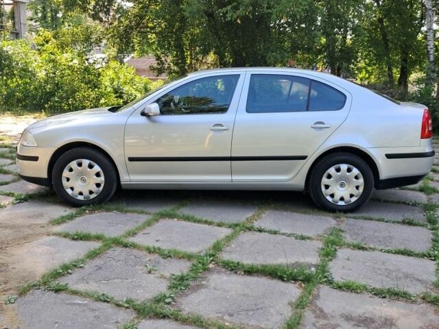 Серый Шкода Октавия, объемом двигателя 1.6 л и пробегом 178 тыс. км за 5950 $, фото 3 на Automoto.ua