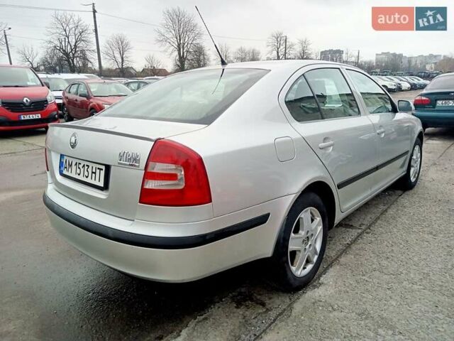 Серый Шкода Октавия, объемом двигателя 1.6 л и пробегом 260 тыс. км за 4300 $, фото 4 на Automoto.ua