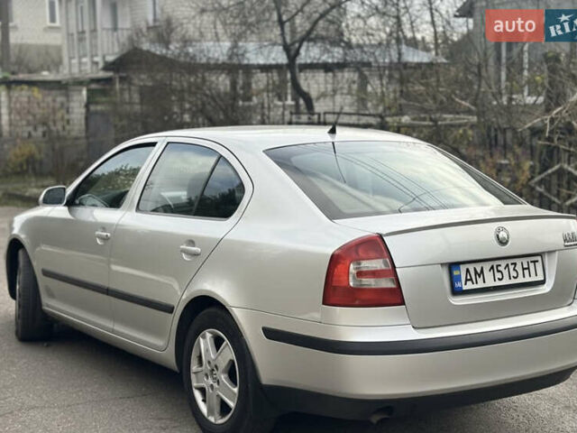 Серый Шкода Октавия, объемом двигателя 1.6 л и пробегом 260 тыс. км за 4950 $, фото 1 на Automoto.ua