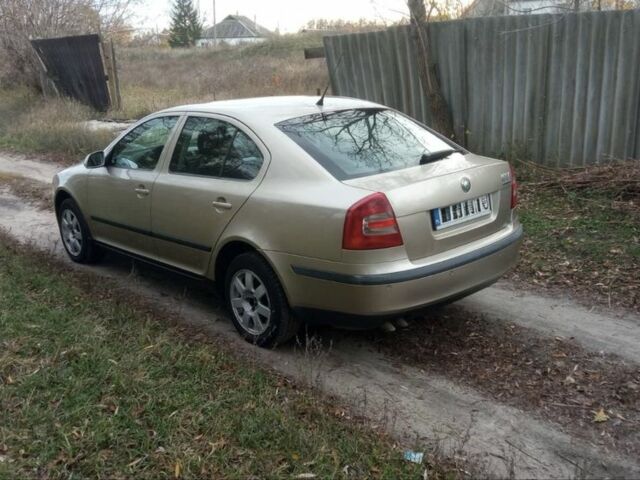 Шкода Октавия 2005 в Змиеве на Automoto.ua Серый Шкода Октавия, объемом двигателя 1.9 л и пробегом 300 тыс. км за 2800 $, фото 3 на Automoto.ua