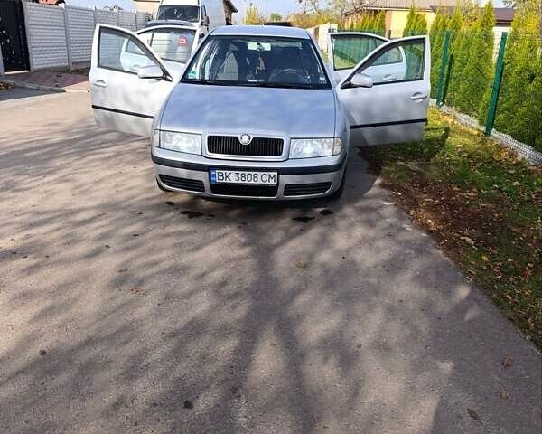 Сірий Шкода Октавія, об'ємом двигуна 1.6 л та пробігом 295 тис. км за 5300 $, фото 12 на Automoto.ua