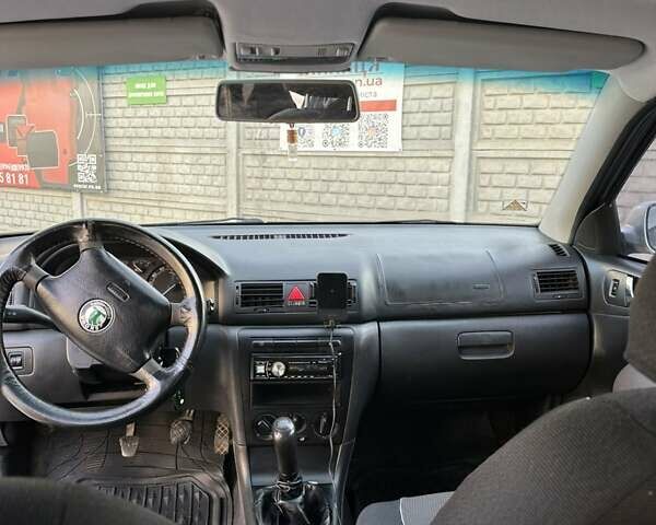 Шкода Октавия 2005 в Жмеренке на Automoto.ua Серый Шкода Октавия, объемом двигателя 1.6 л и пробегом 359 тыс. км за 3400 $, фото 13 на Automoto.ua