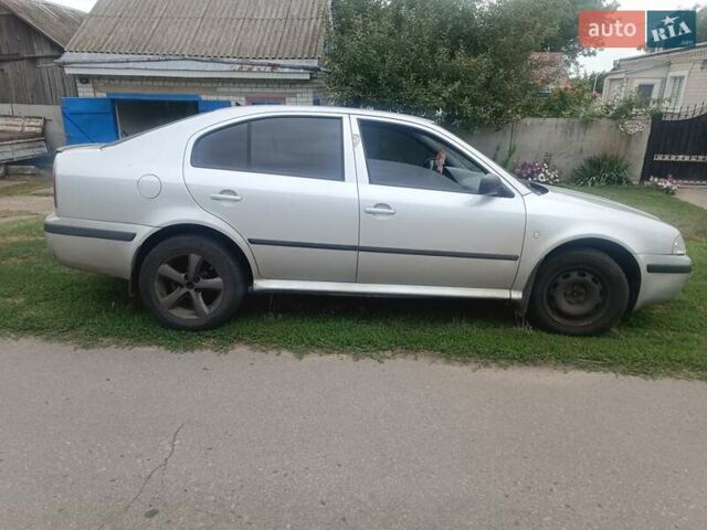 Шкода Октавія 2005 у Борисполе на Automoto.ua Сірий Шкода Октавія, об'ємом двигуна 1.78 л та пробігом 316 тис. км за 5500 $, фото 4 на Automoto.ua