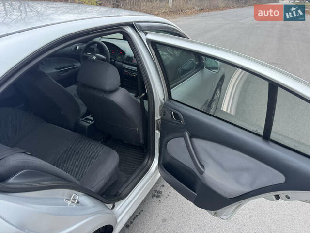 Серый Шкода Октавия, объемом двигателя 1.6 л и пробегом 267 тыс. км за 4700 $, фото 8 на Automoto.ua