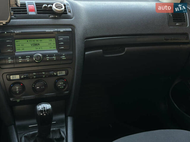 Сірий Шкода Октавія, об'ємом двигуна 1.6 л та пробігом 281 тис. км за 5500 $, фото 36 на Automoto.ua