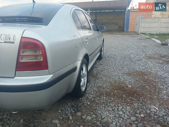 Шкода Октавия 2005 в Жмеренке на Automoto.ua Серый Шкода Октавия, объемом двигателя 1.6 л и пробегом 360 тыс. км за 3300 $, фото 3 на Automoto.ua