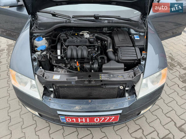 Серый Шкода Октавия, объемом двигателя 1.6 л и пробегом 220 тыс. км за 6350 $, фото 37 на Automoto.ua