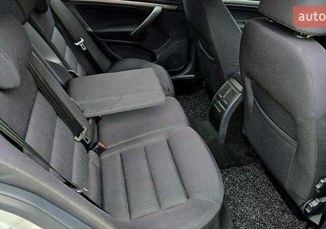 Шкода Октавия 2005 в Полтаве на Automoto.ua Серый Шкода Октавия, объемом двигателя 1.6 л и пробегом 122 тыс. км за 7999 $, фото 54 на Automoto.ua