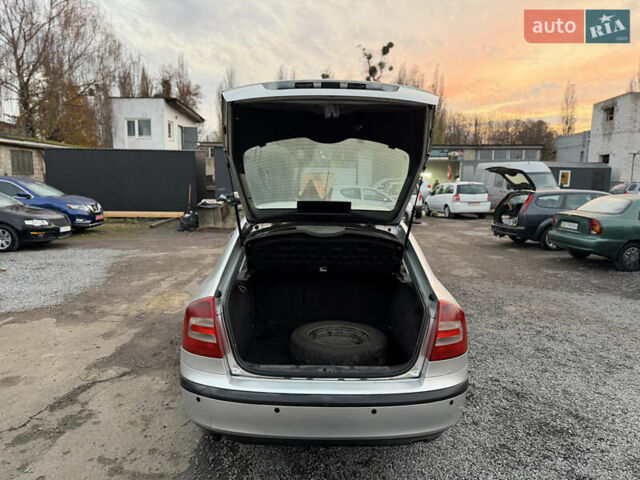 Серый Шкода Октавия, объемом двигателя 1.6 л и пробегом 250 тыс. км за 4300 $, фото 42 на Automoto.ua