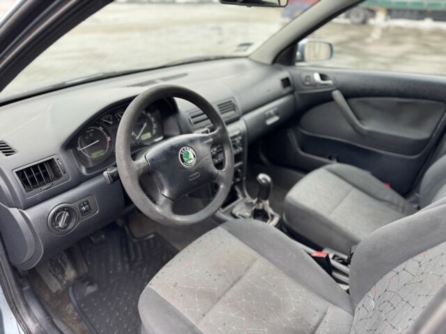 Сірий Шкода Октавія, об'ємом двигуна 1.9 л та пробігом 385 тис. км за 2000 $, фото 12 на Automoto.ua