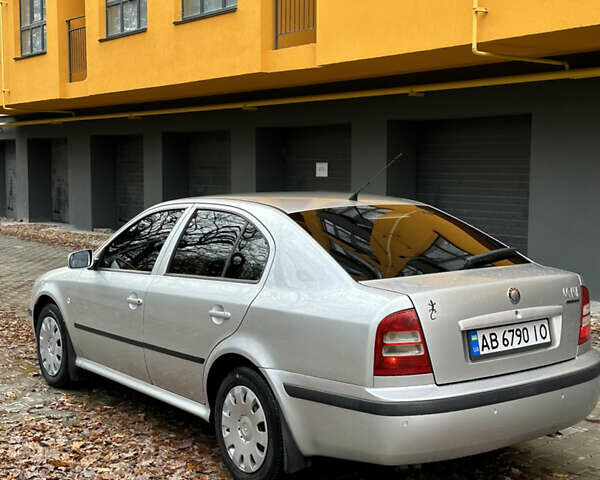 Серый Шкода Октавия, объемом двигателя 1.6 л и пробегом 215 тыс. км за 4550 $, фото 2 на Automoto.ua