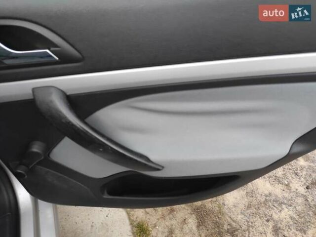 Серый Шкода Октавия, объемом двигателя 1.6 л и пробегом 180 тыс. км за 5190 $, фото 21 на Automoto.ua