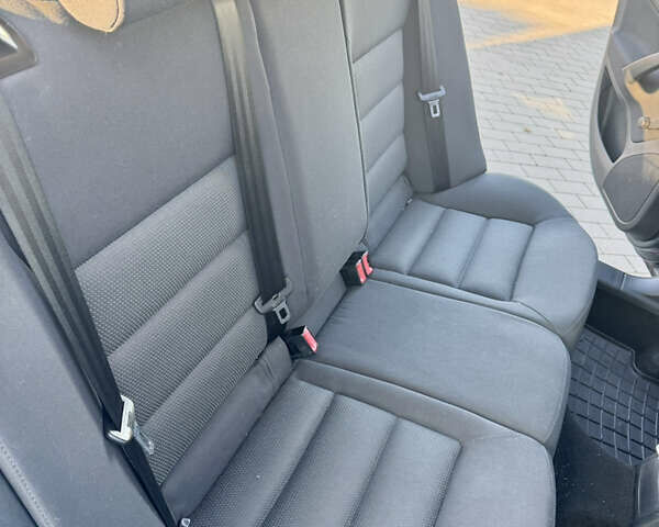 Серый Шкода Октавия, объемом двигателя 1.6 л и пробегом 221 тыс. км за 6100 $, фото 14 на Automoto.ua