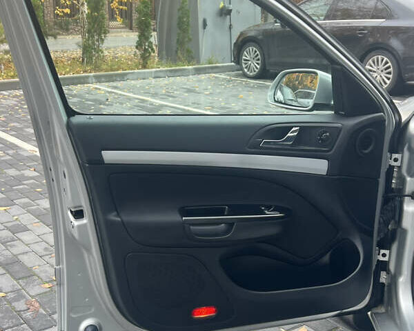 Шкода Октавия 2005 в Полтаве на Automoto.ua Серый Шкода Октавия, объемом двигателя 1.6 л и пробегом 176 тыс. км за 6500 $, фото 24 на Automoto.ua