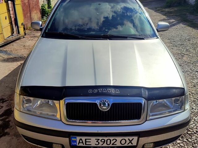 Серый Шкода Октавия, объемом двигателя 1.6 л и пробегом 428 тыс. км за 5000 $, фото 7 на Automoto.ua