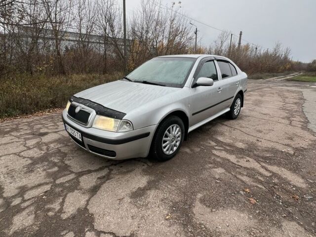 Серый Шкода Октавия, объемом двигателя 1.8 л и пробегом 270 тыс. км за 4300 $, фото 1 на Automoto.ua