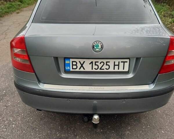 Серый Шкода Октавия, объемом двигателя 1.6 л и пробегом 303 тыс. км за 5800 $, фото 2 на Automoto.ua