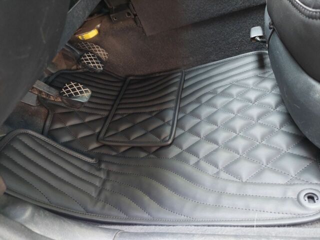 Серый Шкода Октавия, объемом двигателя 1.6 л и пробегом 329 тыс. км за 5000 $, фото 14 на Automoto.ua